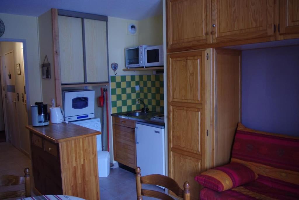 Agreable Studio A 400 M Du Centre Ville De Luz Люс-Сен-Совёр Экстерьер фото